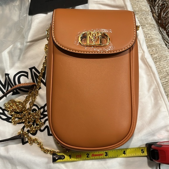 💜MCM LEATHER SHOULDER BAG💜 - Picture 3 of 11